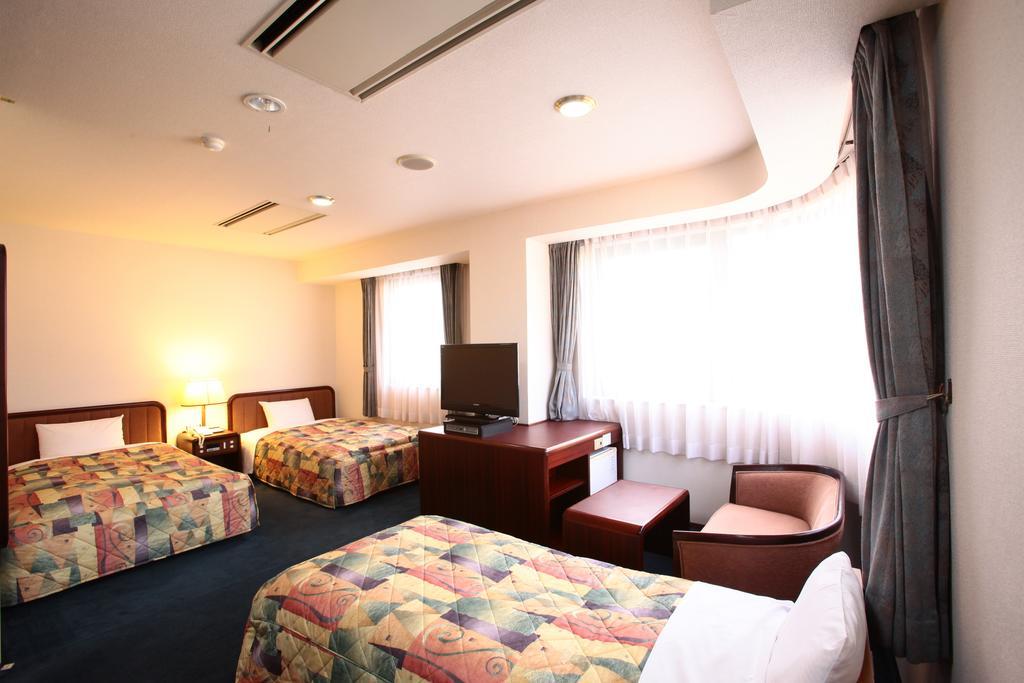 Hotel Ermou Regency Numazu Habitación foto